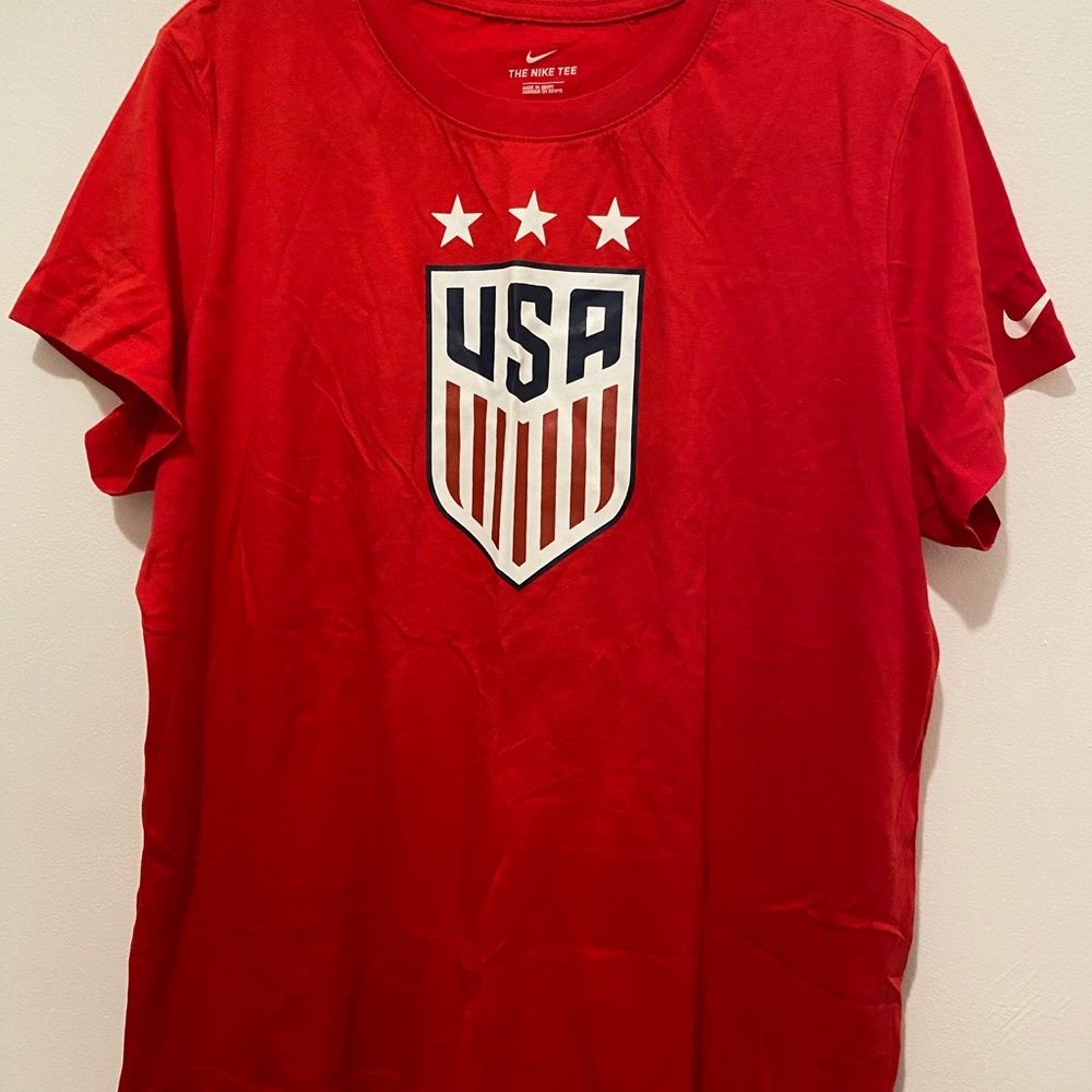 Nike t shirt
